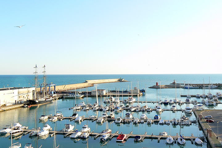 Appartement Espagne. Appartement Club Nautique